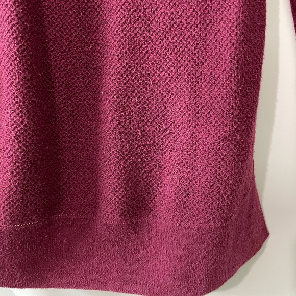 Maroon American Eagle sweater - Picture 4 of 4